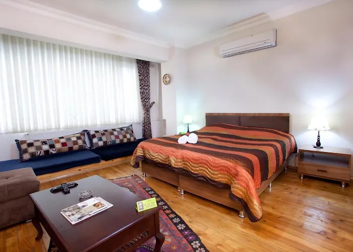 Ist House Apartmanhotel 3*